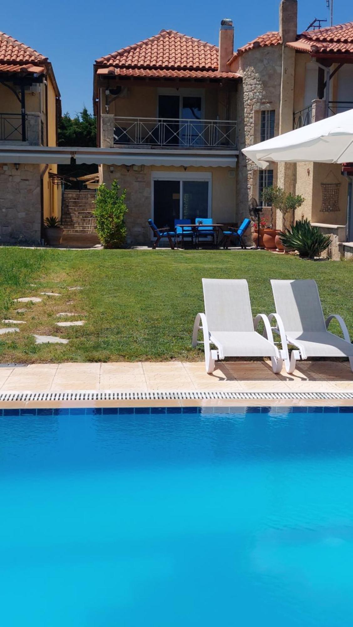 Blue Pastel-cliffside Villa, Shared Pool, Wild Sandy Nearby Дом отдыха Неа-Потидеа